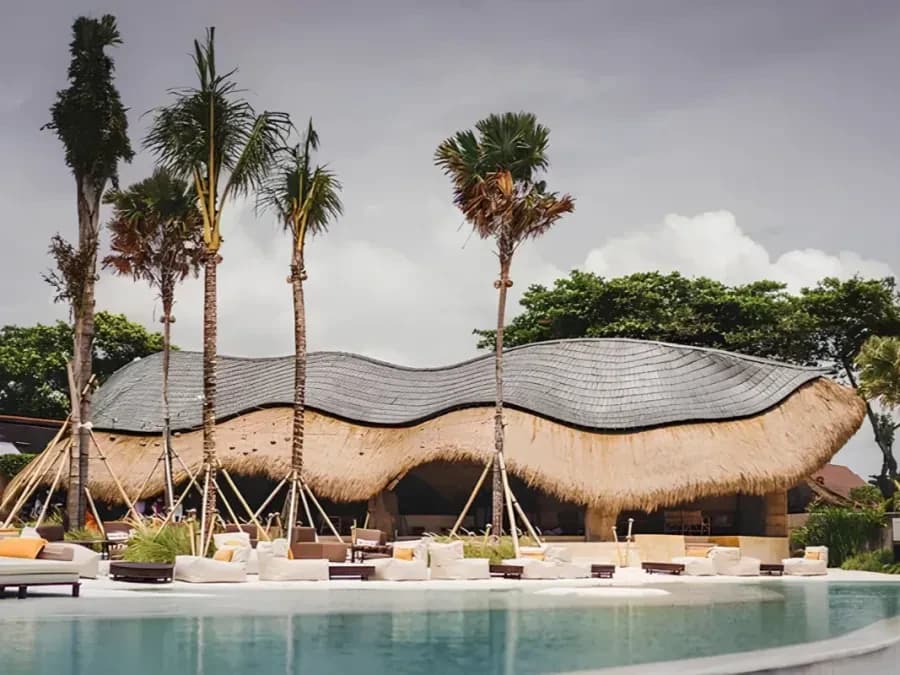 Mari Beach Club